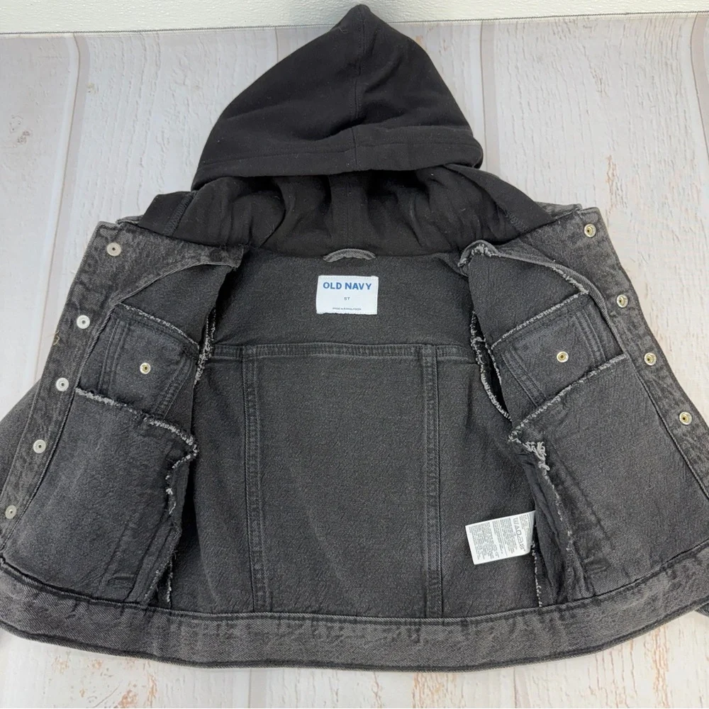 Old Navy stylish versatile